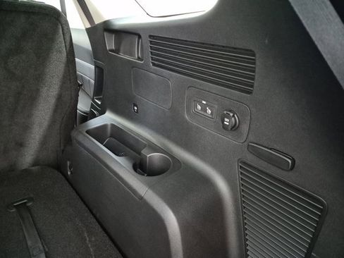 Used 2025 Kia Sorento SX AWD/4WD image 33