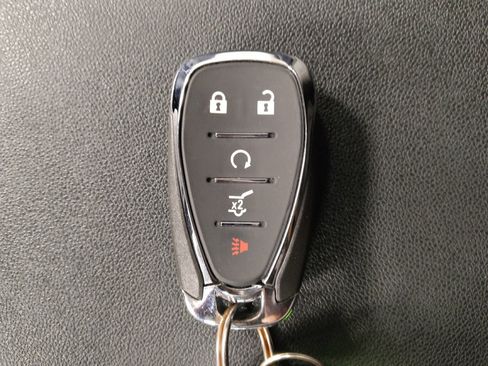 Used 2024 Chevrolet Equinox LT w/ LPO, Floor Liner Package image 32