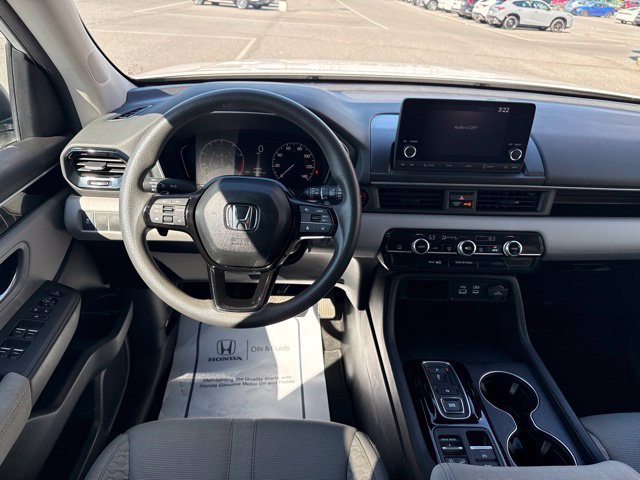 Certified 2023 Honda Pilot LX image 14
