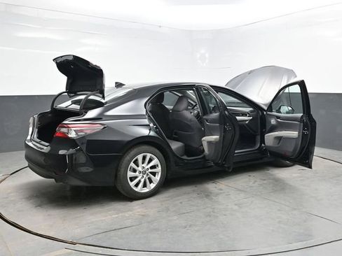 Used 2023 Toyota Camry LE FWD image 47