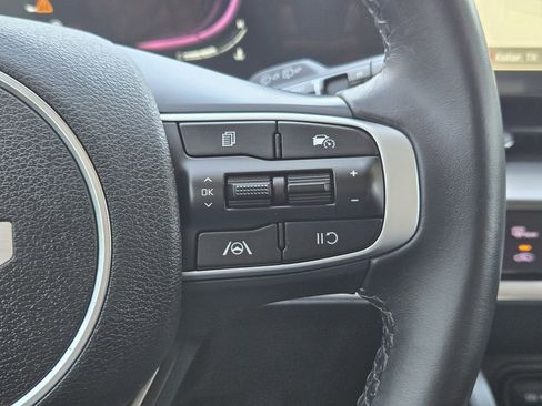 Certified 2024 Kia Sportage EX FWD image 28