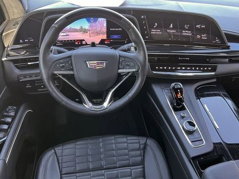 Used 2024 Cadillac Escalade V image 13