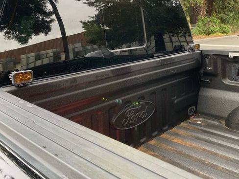 Used 2018 Ford F150 Raptor w/ Equipment Group 802A Luxury AWD/4WD image 9