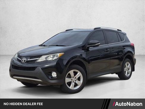 Used 2013 Toyota RAV4 XLE FWD image 1
