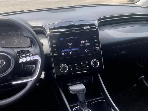 Used 2023 Hyundai Tucson SE AWD/4WD image 18