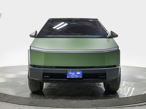 Used 2024 Tesla Cybertruck Cyberbeast AWD/4WD image 9