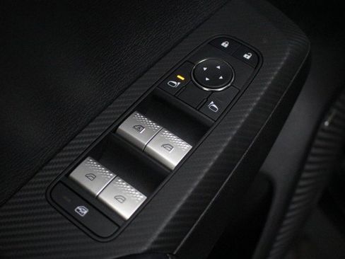 New 2026 Mitsubishi Outlander ES image 16