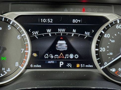 New 2025 Nissan Pathfinder SL image 13