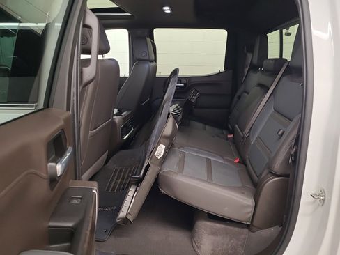 Used 2021 GMC Sierra 1500 Denali w/ Denali Ultimate Package image 10