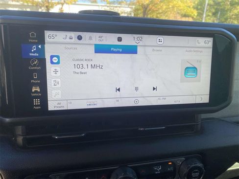 Used 2024 Jeep Wrangler Sport S image 20