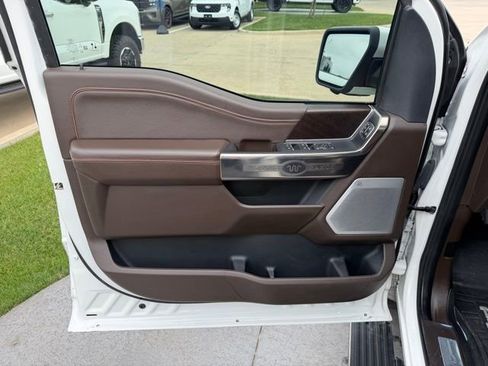 Used 2023 Ford F150 King Ranch w/ Equipment Group 601A High AWD/4WD image 9