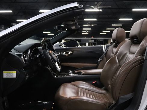 Used 2013 Mercedes-Benz SL 550 550 image 17