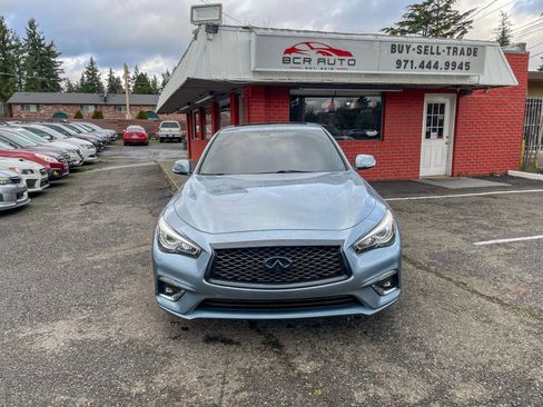 Used 2018 INFINITI Q50 Luxe w/ Essential Package (3.0T Luxe) image 5