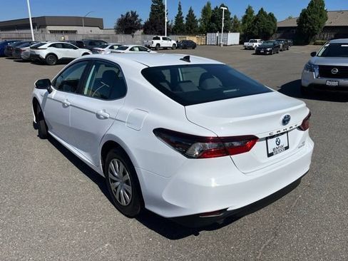 Used 2024 Toyota Camry LE FWD image 3