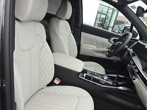 New 2026 Kia Sorento SX Prestige AWD/4WD image 8