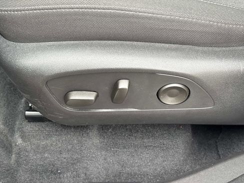 Certified 2025 GMC Acadia Elevation image 15