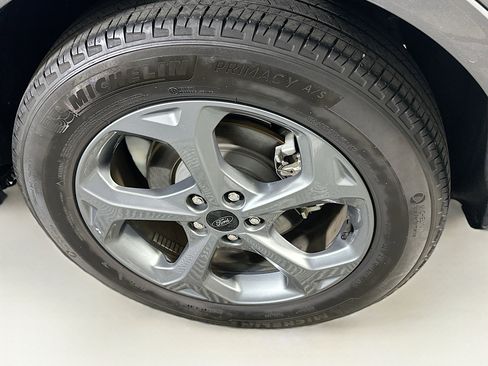 Used 2024 Ford Escape ST-Line image 11