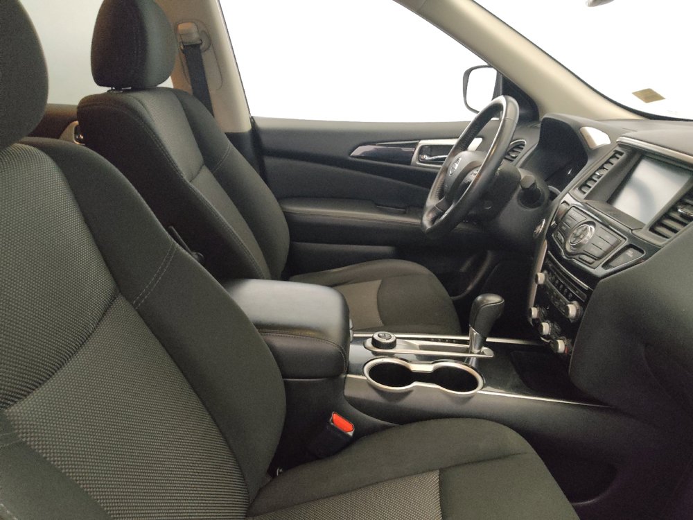 Used 2020 Nissan Pathfinder SV AWD/4WD image 21