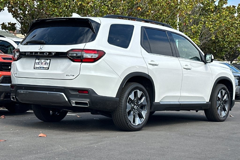 New 2026 Honda Pilot Elite image 4