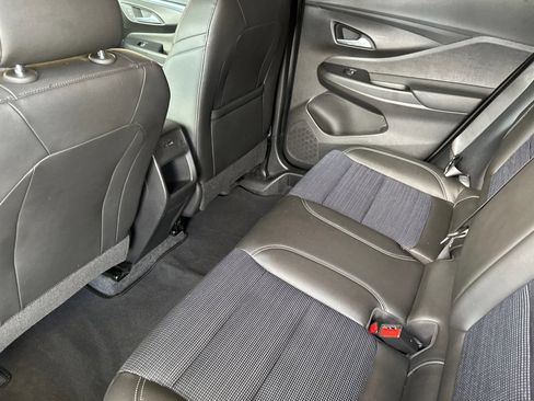 Certified 2025 Buick Envista Preferred FWD image 12