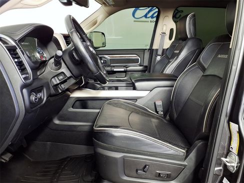 Used 2019 RAM 2500 Laramie image 8