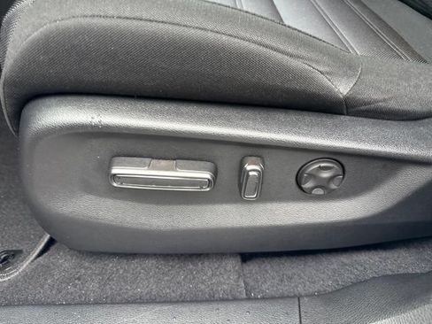 Used 2022 Honda CR-V EX image 14