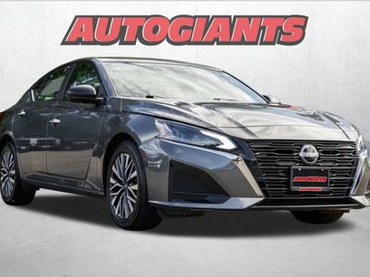 Used 2025 Nissan Altima 2.5 SV