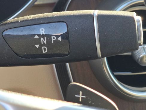 Certified 2022 Mercedes-Benz GLC 300 GLC 300 image 34