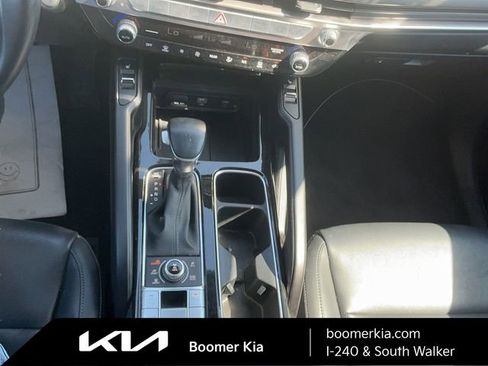 Certified 2025 Kia Telluride S image 25