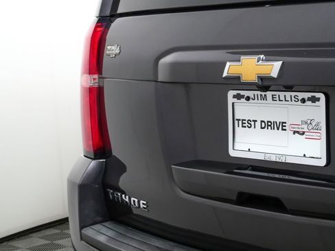 Used 2017 Chevrolet Tahoe LT w/ Luxury Package image 71