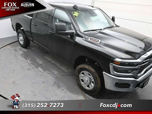 New 2026 RAM 2500 Tradesman w/ Chrome Appearance Group image 24