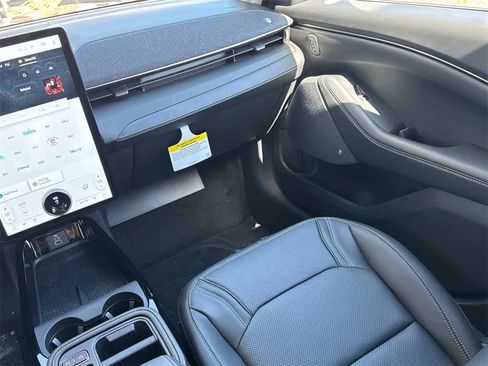 New 2025 Ford Mustang Mach-E Premium image 21