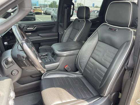 Used 2023 GMC Sierra 1500 AT4X AWD/4WD image 11