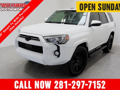Used 2020 Toyota 4Runner SR5 w/ Phone Cable & Charge Package