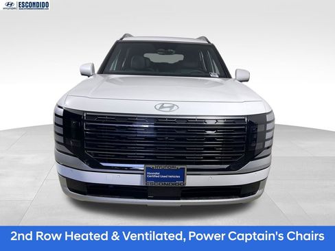 Certified 2026 Hyundai Palisade Calligraphy FWD image 8