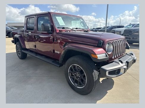 Used 2022 Jeep Gladiator Overland w/ Cold Weather Group AWD/4WD image 1