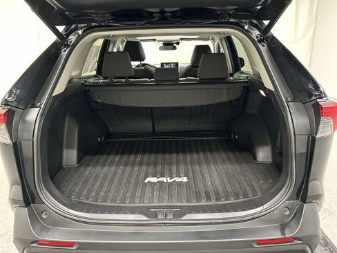 Used 2019 Toyota RAV4 XLE w/ Convenience Package AWD/4WD image 22
