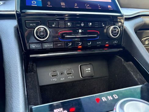 Used 2021 Jeep Grand Cherokee L Overland image 27