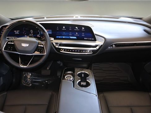 Certified 2023 Cadillac Lyriq 2WD image 14