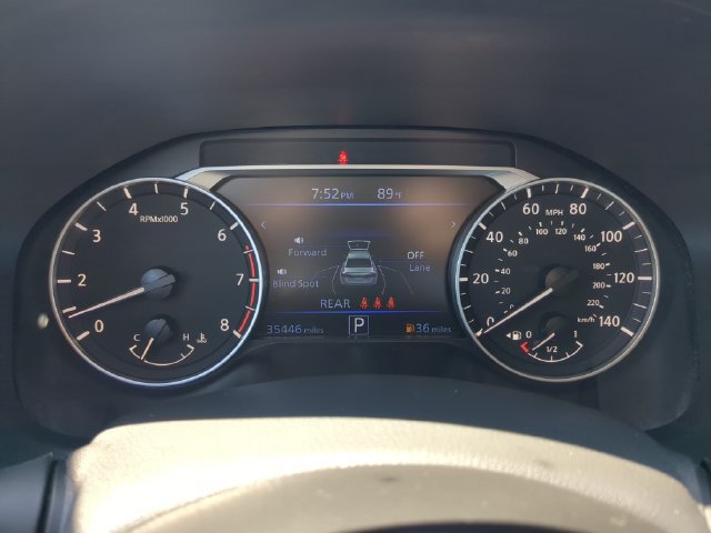 Used 2025 Nissan Altima 2.5 SV FWD image 31
