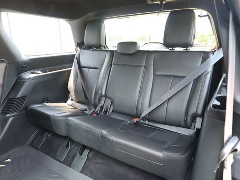 Used 2021 Ford Expedition XLT AWD/4WD image 28