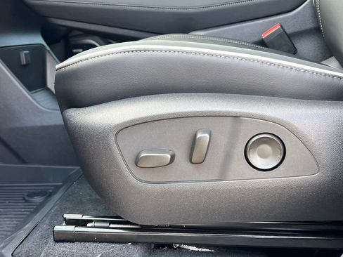 New 2026 Buick Enclave Preferred w/ Power Package image 10