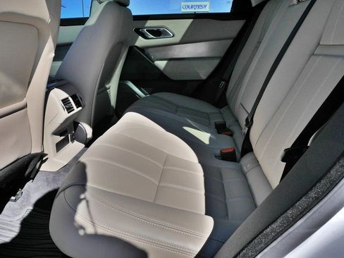 Used 2023 Land Rover Range Rover Velar S image 19