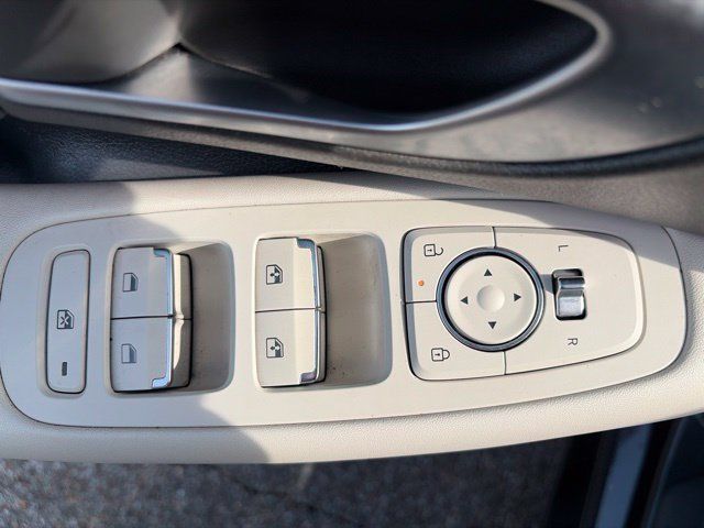 Used 2025 Hyundai Sonata SEL FWD image 15