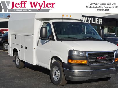 New 2025 GMC Savana 3500 w/ Power Convenience Package