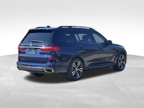 Certified 2022 BMW X7 xDrive40i w/ M Sport Package AWD/4WD image 9