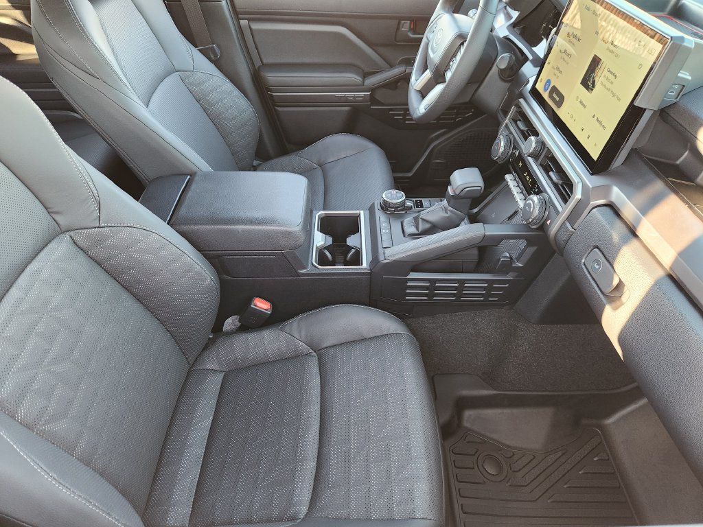 Used 2026 Toyota 4Runner TRD Off-Road Premium AWD/4WD image 14