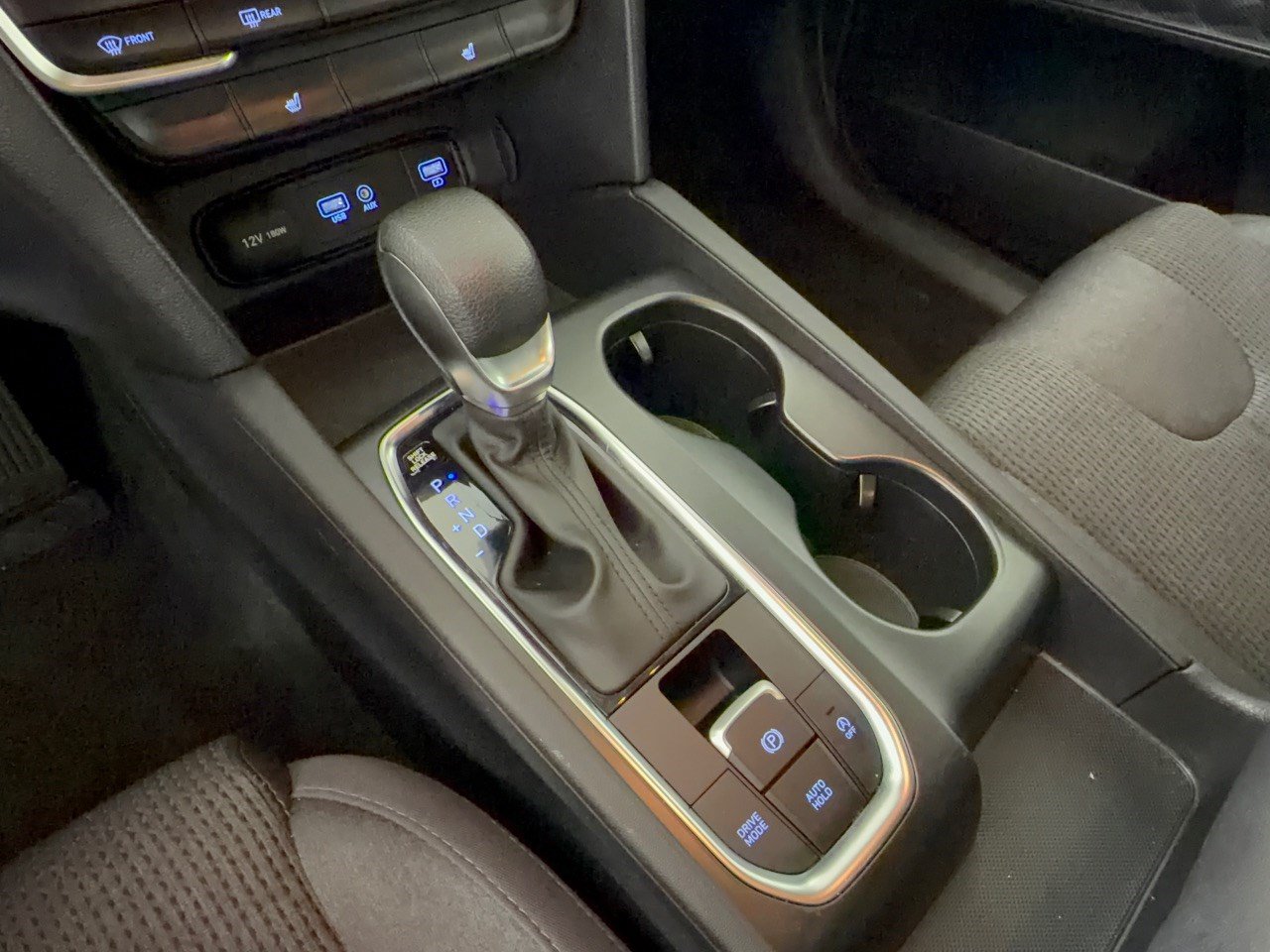 Used 2019 Hyundai Santa Fe SEL FWD image 19