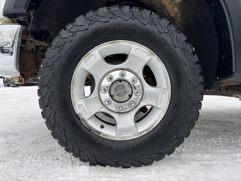 Used 2010 Ford F250 XLT image 13