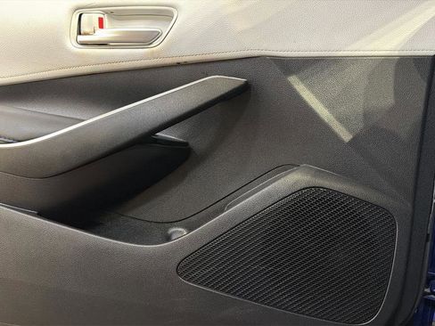 Used 2020 Toyota Corolla SE image 20